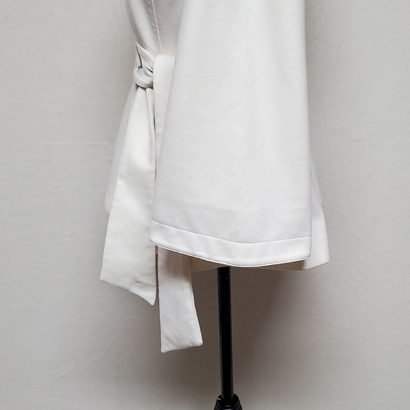 Simply Chloe Dao Off-White Cropped Flared Pleated Bell Sleeve Belted Jacket M - Picture 9 of 16
